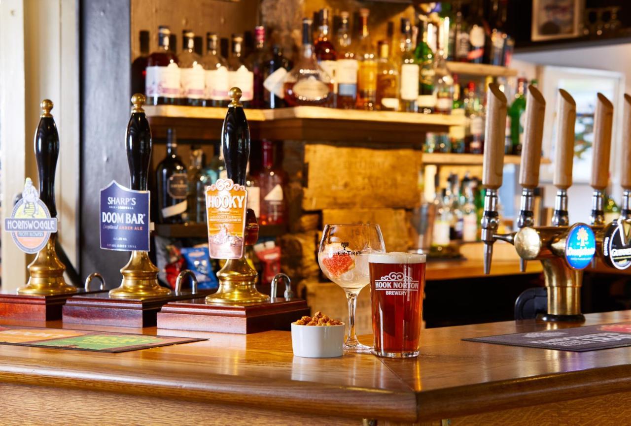 The Crown Inn, Church Enstone ชิปปิงนอร์ตัน ภายนอก รูปภาพ